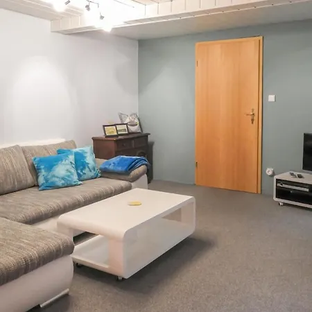 2 Bedroom Pet Friendly In