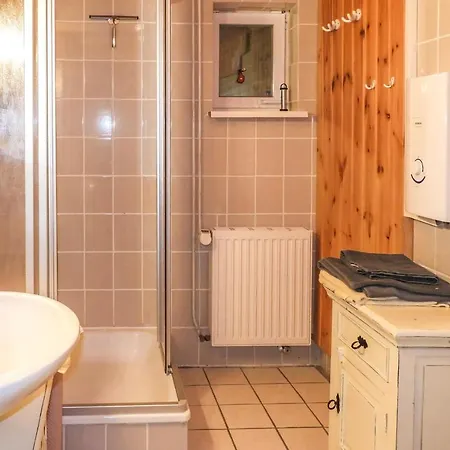 2 Bedroom Pet Friendly In